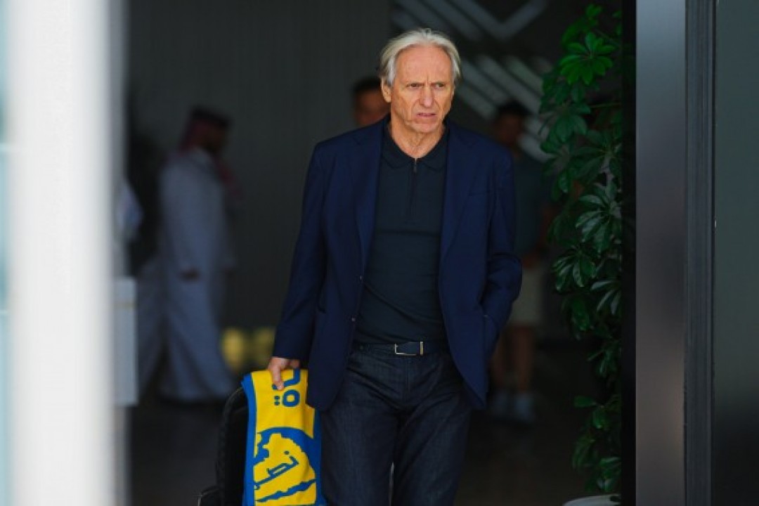 جورجي جيسوس يعود إلى الرياض لتدريب النصر