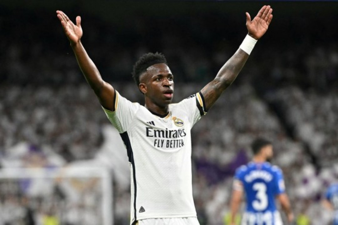 ريال مدريد يجمّد تجديد عقد فينيسيوس بسبب "الرقم الصادم"