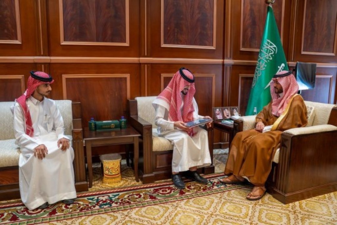 نائب أمير حائل يدشّن معهد “دؤوب” ويطلق برامج تدريبية نوعية في السياحة والآثار