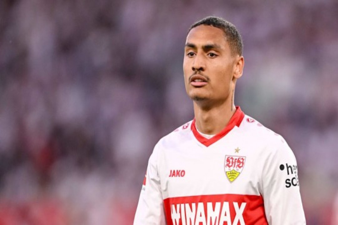 الأهلي يقترب من ضم إنزو ميلوت مقابل 30 مليون يورو