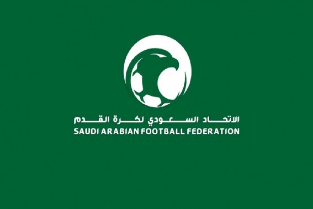 الاتحاد والنصر يكتفيان بطاقم تحكيم سعودي للكلاسيكو
