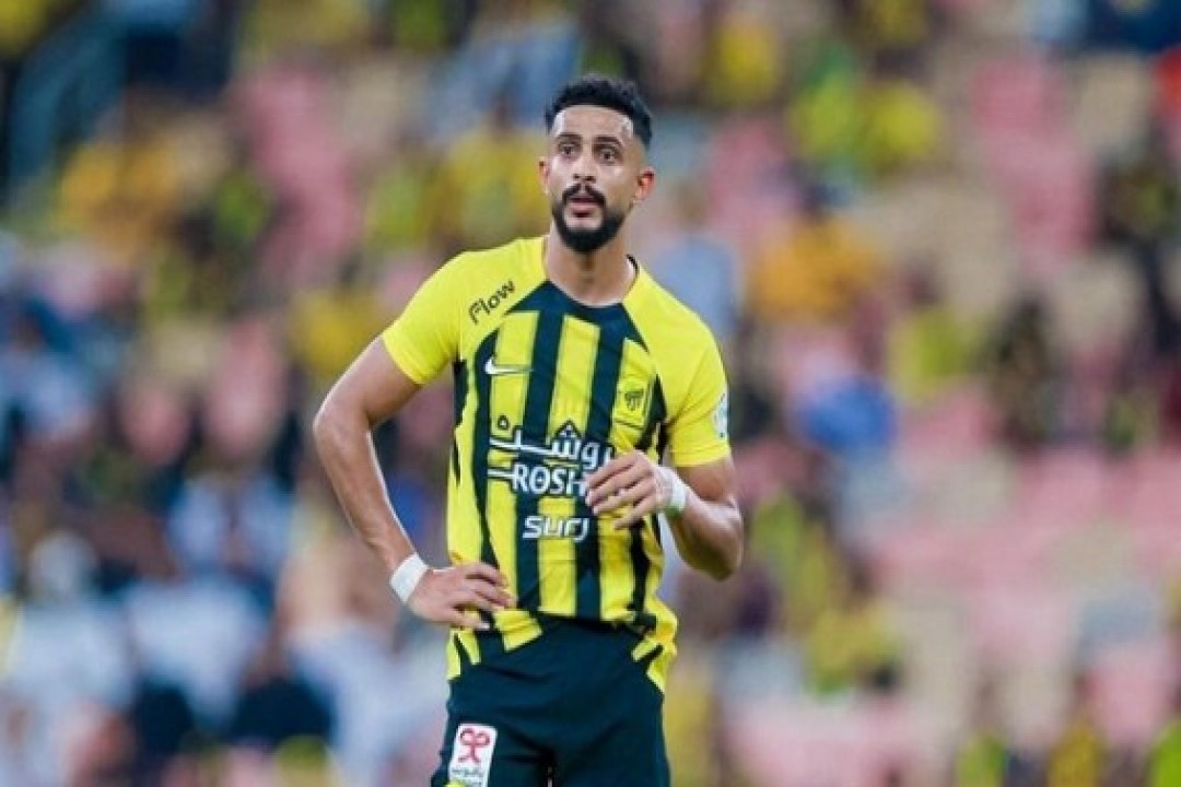 إدرة الاتحاد توقف مفاوضاتها مع لاعب النصر عبدالإله العمري