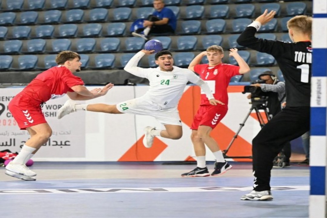 المنتخب السعودي لناشئي اليد يخسر أمام صربيا في بطولة العالم