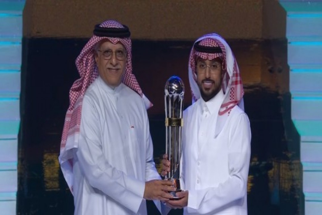 سالم الدوسري.. يعتلي عرش القارة من جديد