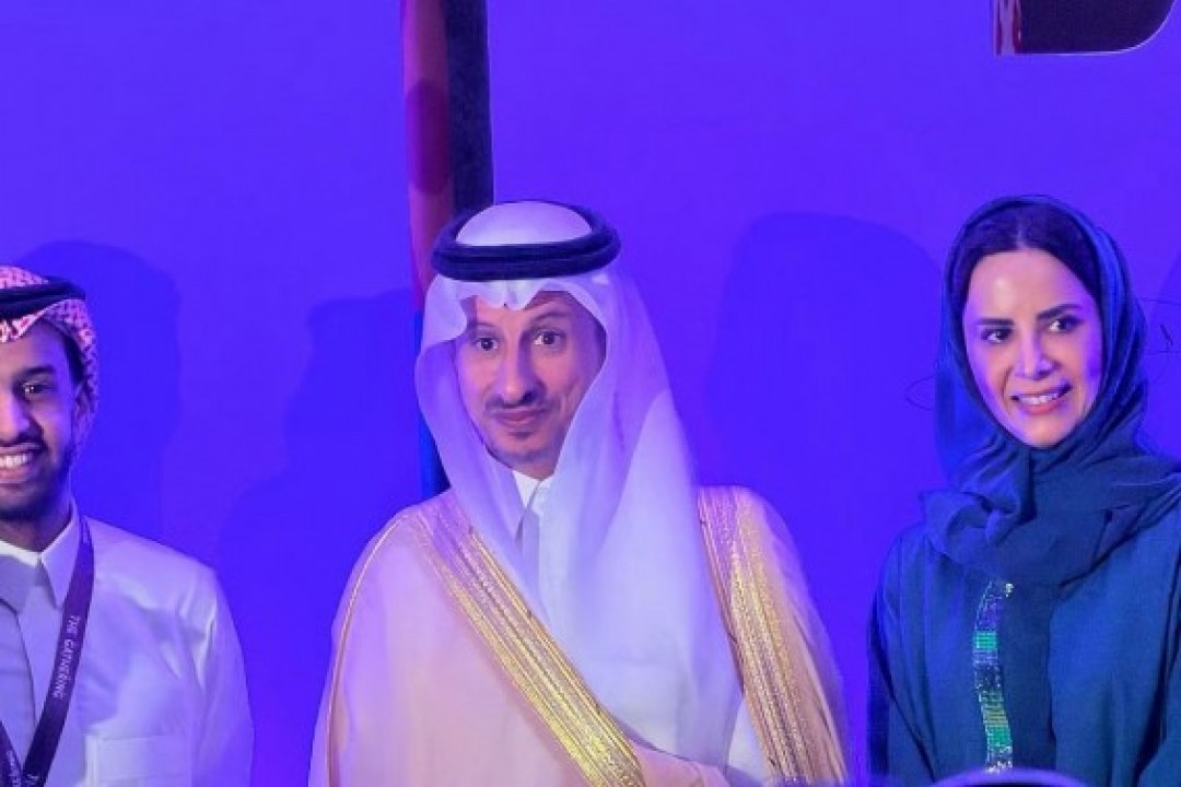 عسير وجهة سياحية عالمية وشباب المملكة ركيزة لتحقيق الرؤية