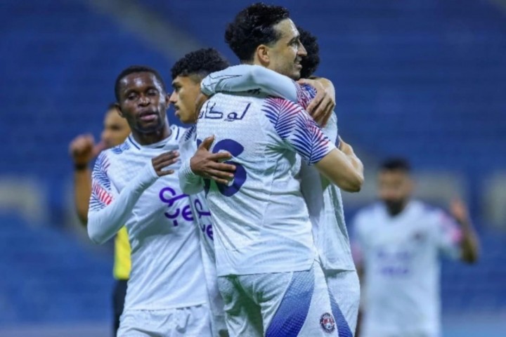 العدالة ينتصر على الجبلين ويواصل حصد النقاط