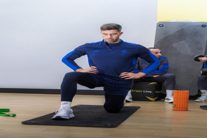 الفتح يواصل تحضيراته لمباراة الرياض بعد الانتصار على نيوم