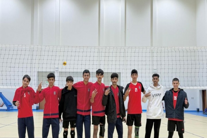 طائرة الفاروق على بُعد خطوة من الممتاز