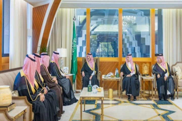 أمير المنطقة الشرقية يستقبل الرئيس التنفيذي للمركز الوطني لتنمية القطاع غير الربحي