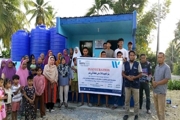 الندوة العالمية تفتتح آباراً للشرب في الفلبين