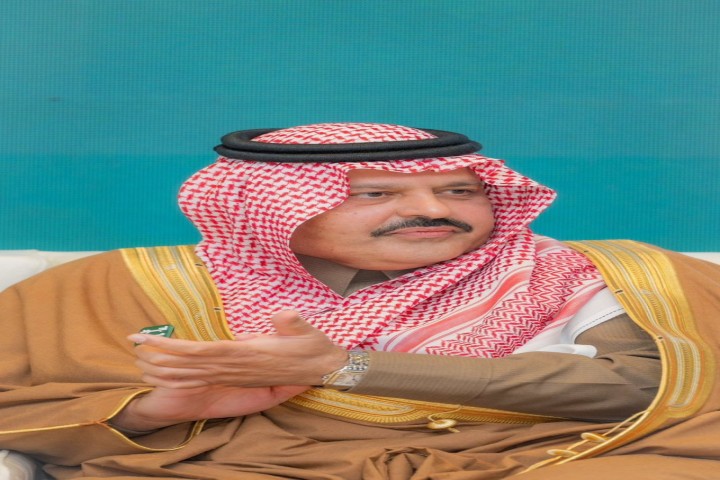 أمير حائل يطلق حملة جود المناطق 3 ويتبرع بـ 1.3 مليون ريال