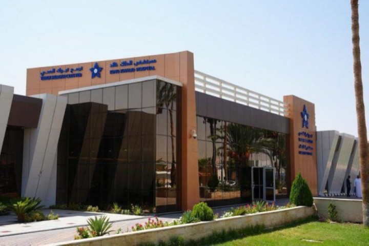 جراحات متقدمة تعالج إصابات معقدة لشاب ثلاثيني بتبوك