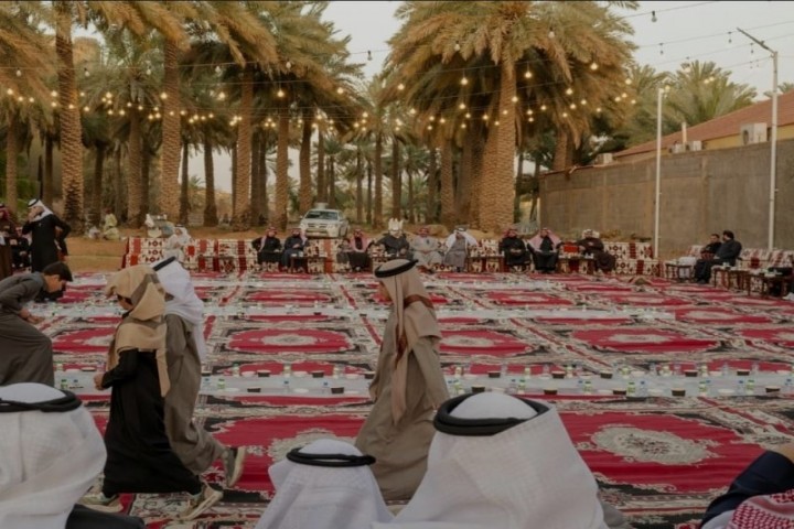 إفطار جماعي لأهالي حي الضلع بسكاكا