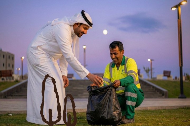 أمانة عسير : التعاون المجتمعي يعزز جهود النظافة ويحسّن المشهد الحضري