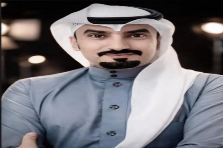 مبشر العالسي: رمز التميز والإبداع في مكاتب صحيفة الحقيقة