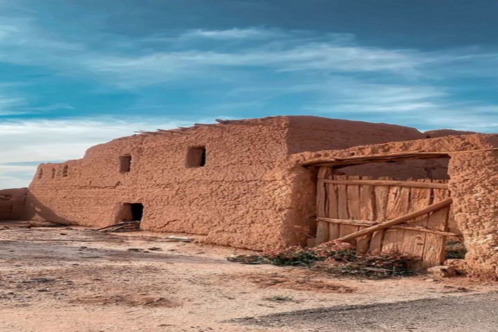 حين يُوقظنا الماضي