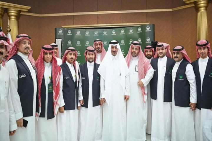 إمارة جازان تحتفي بعيد الفطر بحضور منسوبيها