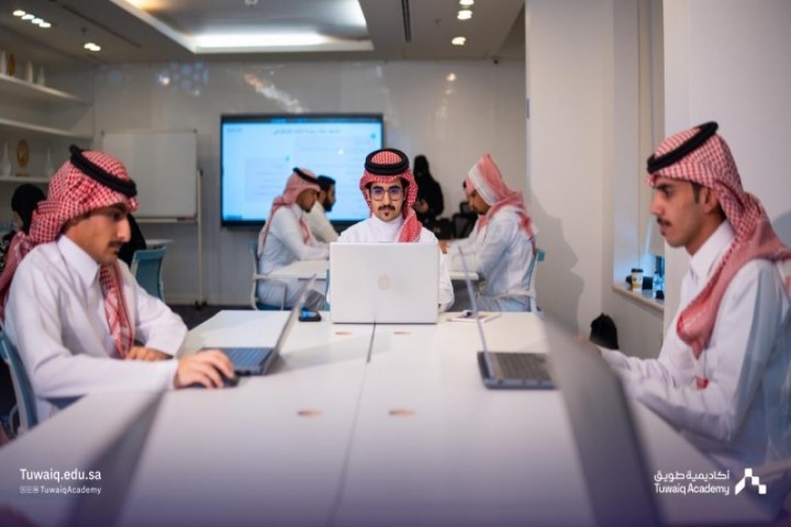 أكاديمية طويق تطلق معسكر الحوكمة والمخاطر والامتثال GRC