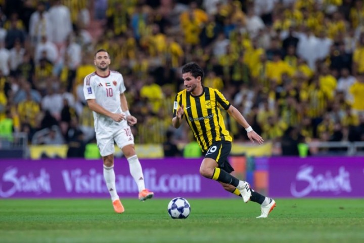 الاتحاد يخطف بطاقة ربع النهائي بهدف قاتل أمام الوحدة الإماراتي