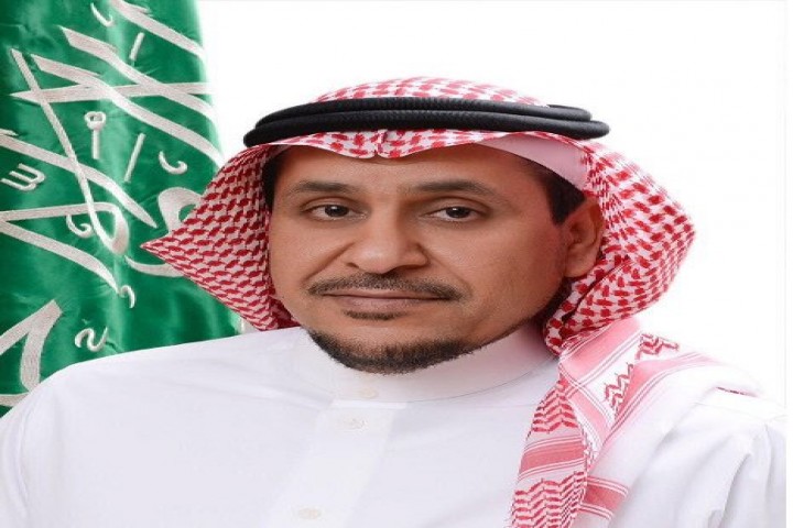 رئيس الهيئة الملكية يتفقد ميناء الملك فهد الصناعي بينبع