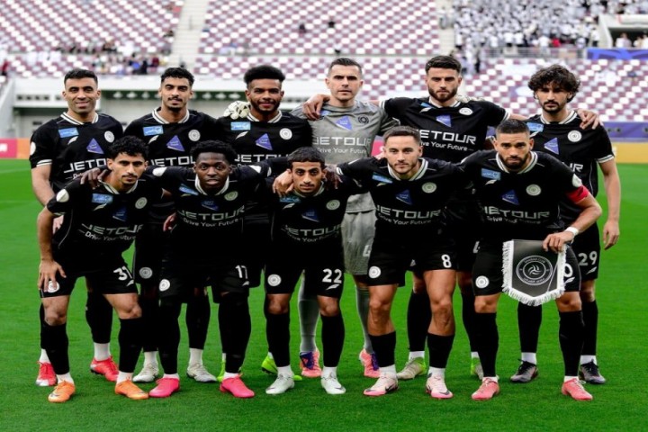 الشباب يواجه الريان بحثًا عن لقبه الخليجي الثالث في نهائي الدوحة