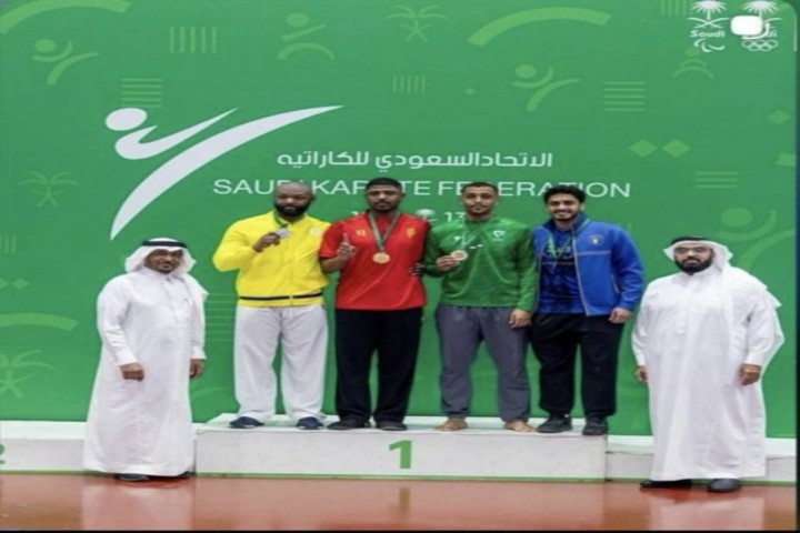 إبراهيم نانتومي من تيماء للكاراتيه يحقق الفضية