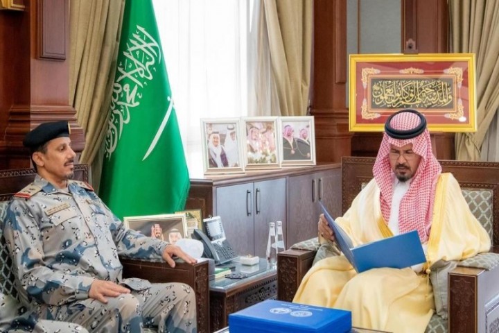 أمير المدينة المنورة يطّلع على إنجازات حرس الحدود لعام 2025