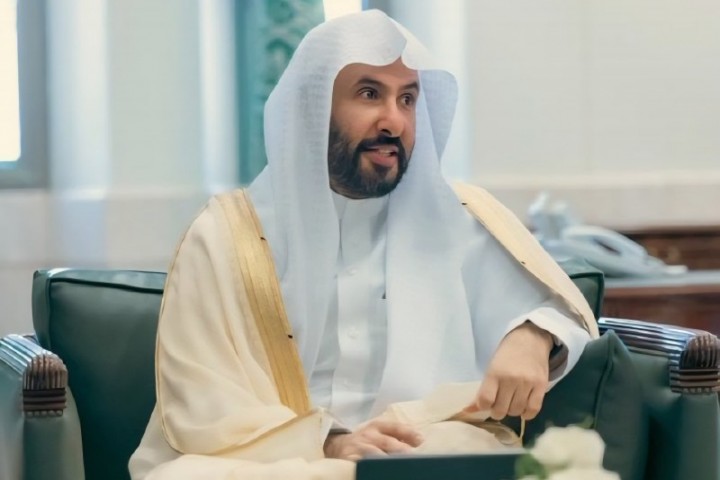 وزير العدل يدشّن النموذج المركزي لتطوير أعمال المحاكم العامة