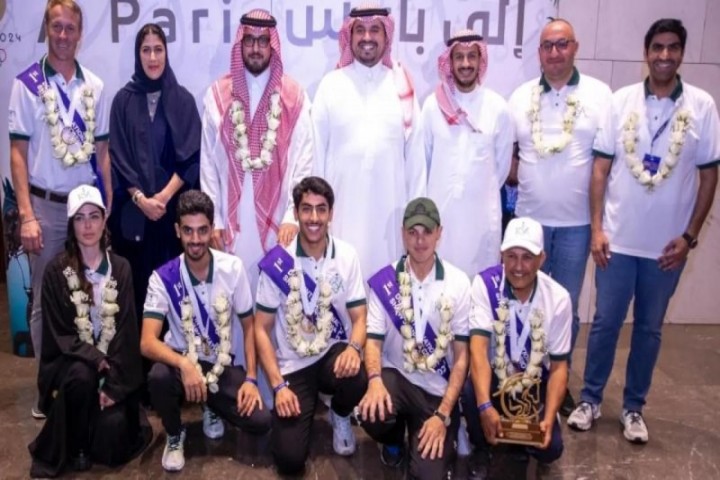 نائب رئيس الأولمبية السعودية يختتم موسم قفز الحواجز بتتويج الأبطال  وتكريم المميزين