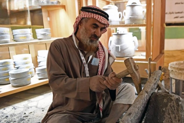 عسير تتقدم المشهد الحرفي.. ونمو لافت للقطاع في المملكة