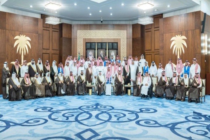 أمير الشرقية يثمّن جهود متطوعي سند في خدمة ضيوف الرحمن