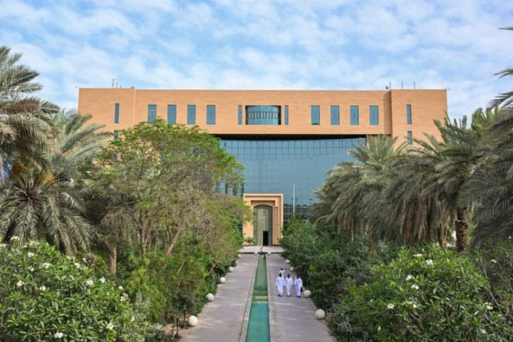 فاعلية رسوم الأراضي البيضاء تدعم التنمية العمرانية وترفع المعروض العقاري في الرياض