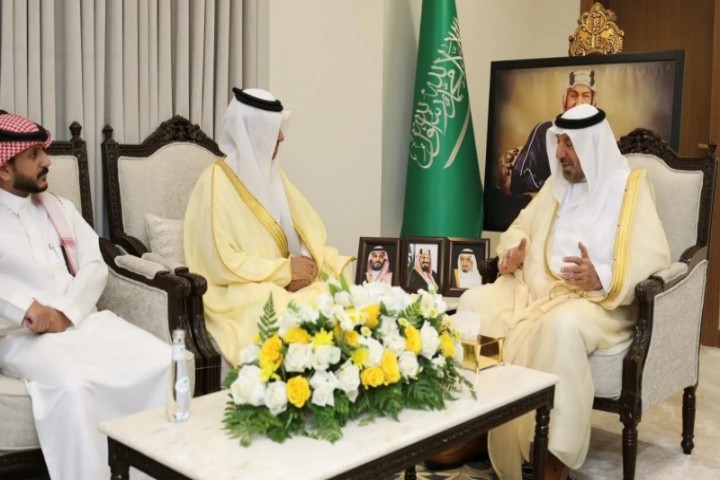 أمير نجران يطلع على إنجازات سبل