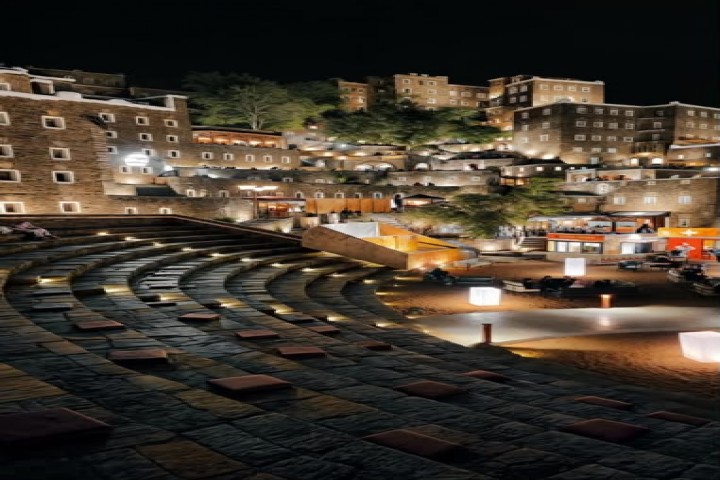 السياحة في السعودية.. رجال ألمع وجهة تنبض بالأصالة وتزدهر بالفرص