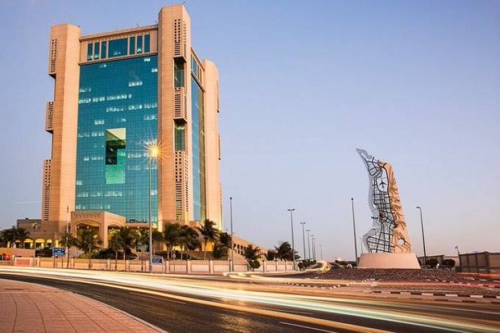 أمانة جدة تضبط معمل حلويات مخالف داخل شقة سكنية