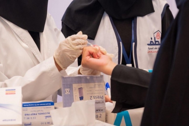 "لطف الصحية" تنفذ مبادرة للتوعية بالالتهاب الكبدي بجازان.