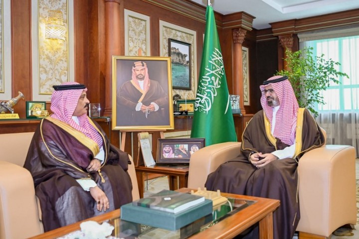 نائب أمير جازان يطّلع على التقرير السنوي لفرع صندوق التنمية الزراعية بالمنطقة