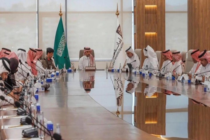عسير تواصل جهودها لتحسين المشهد الحضري وتعزيز جودة الحياة